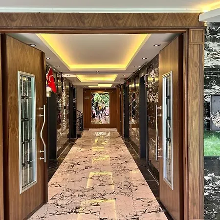 Panaroma Guelluek Apartment *